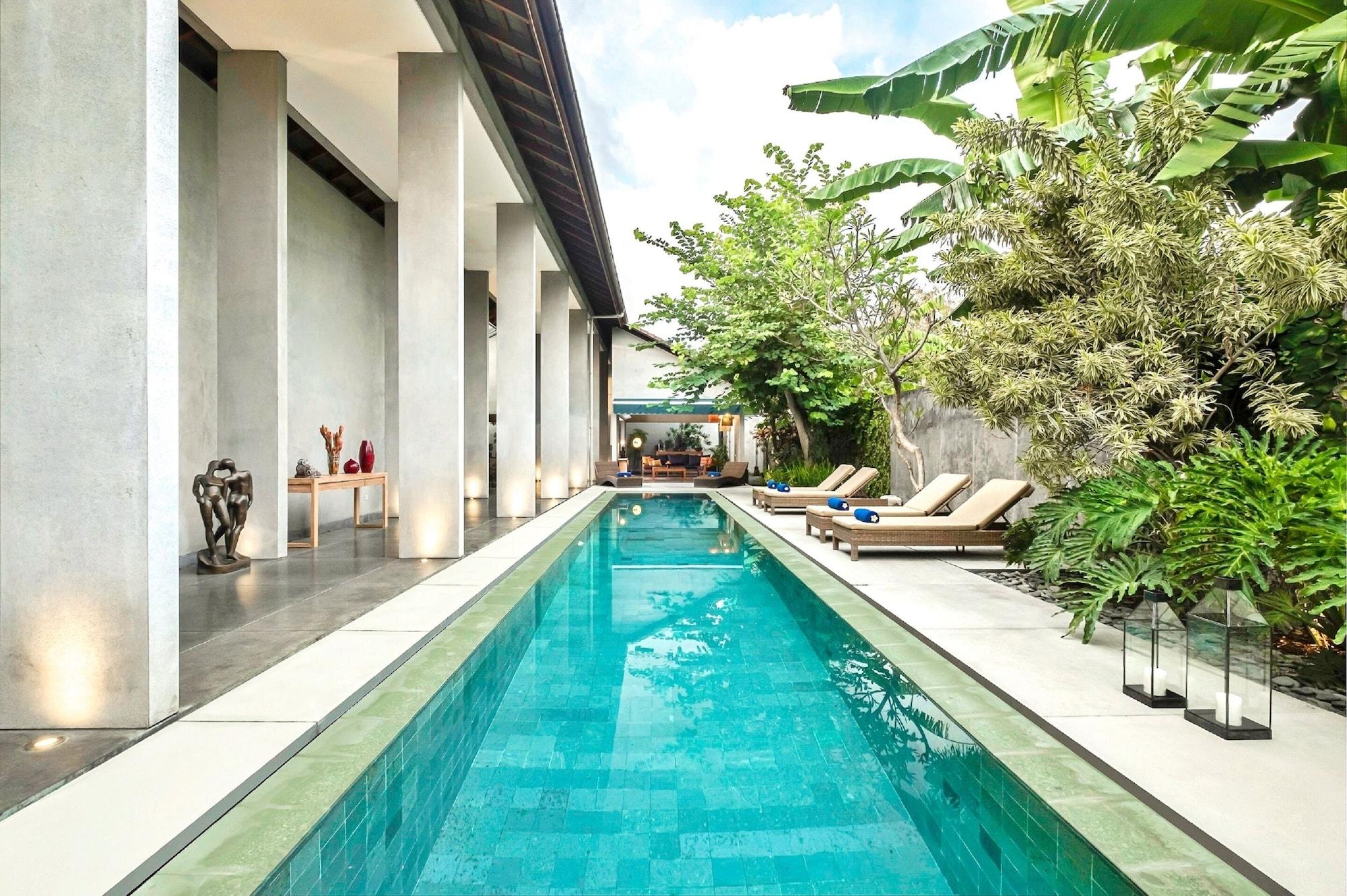 Four-Bedroom Villa Pool